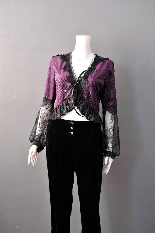 Gothic Romantic Velvet Shrug, Ethereal Frilly Lace Bishop Sleeve Bolero
