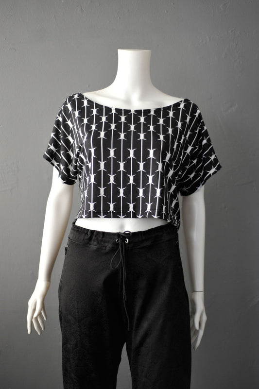 Oversized Crop Top with Barbed Wire Print, Unisex Gothic Tshirt