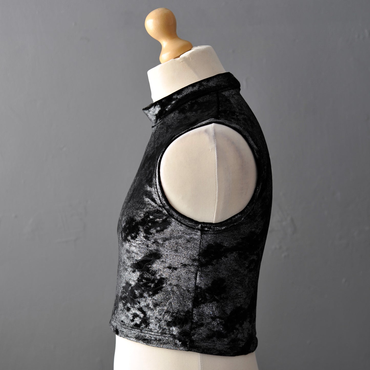 Mens Silver Velvet Crop Top
