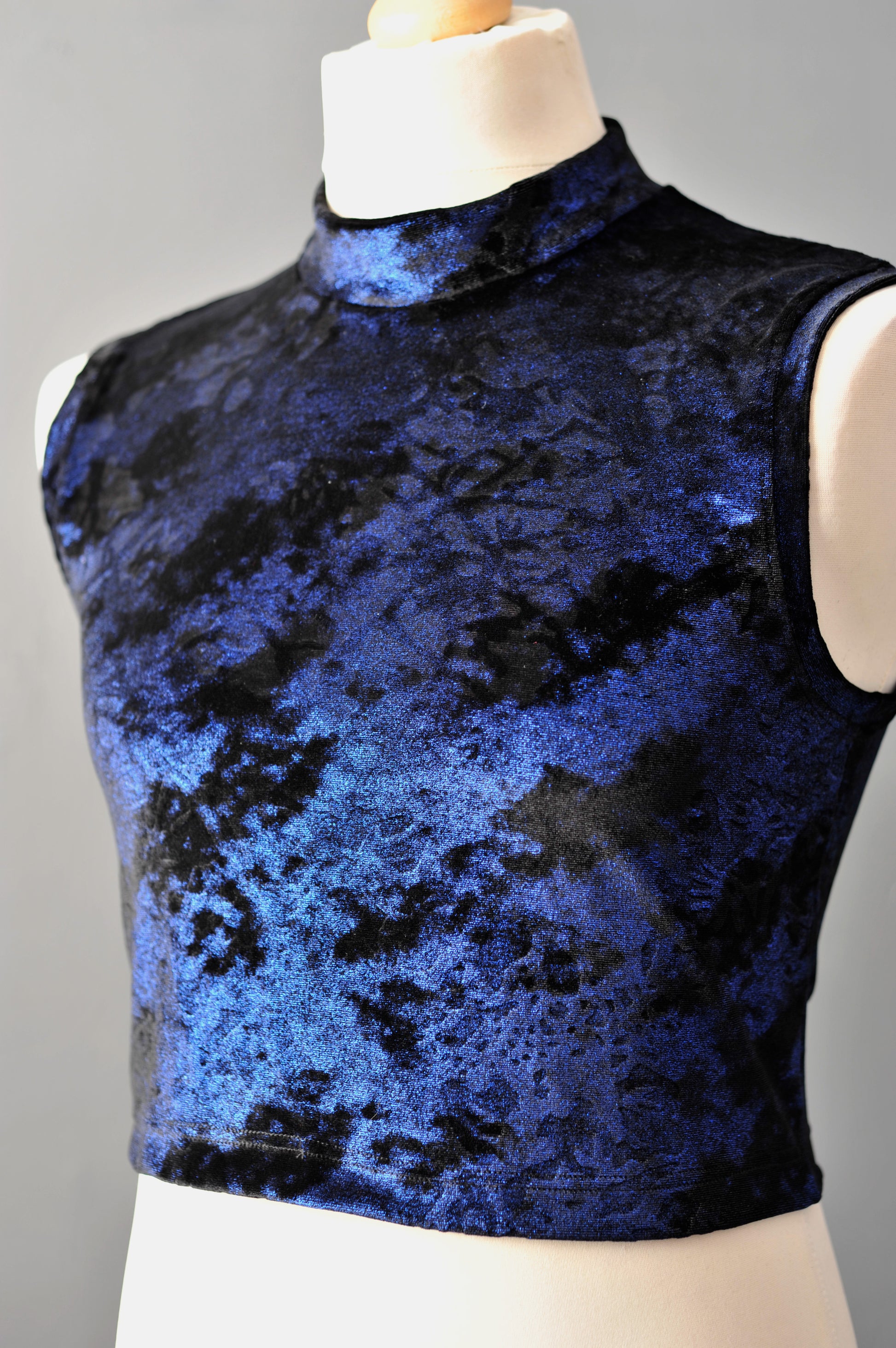Short Gothic Velvet Vest