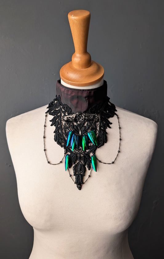 Elegant Gothic Collar Bib, Taffeta Lace Choker With Beetle Wings
