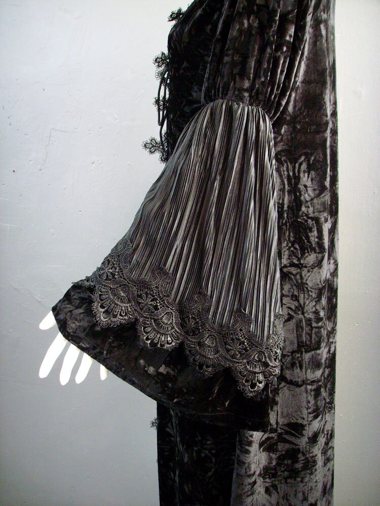 Gothic Velvet Duster Coat, Long Witchy Robe with Bell Sleeves, Small to Plus Size