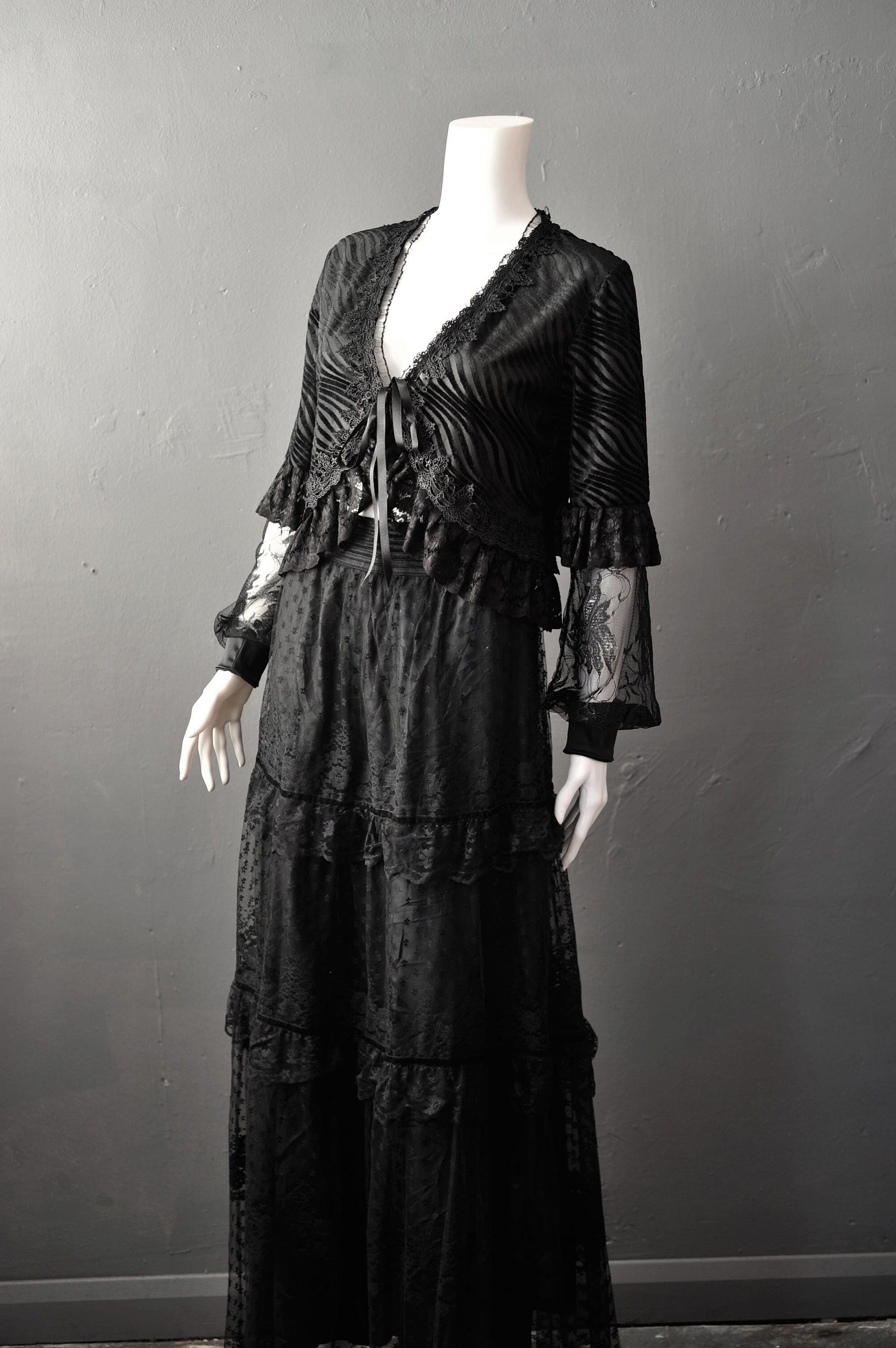 Gothic Devore Velvet Bolero, Ruffle Lace Bishop Sleeve Shrug, Size Small